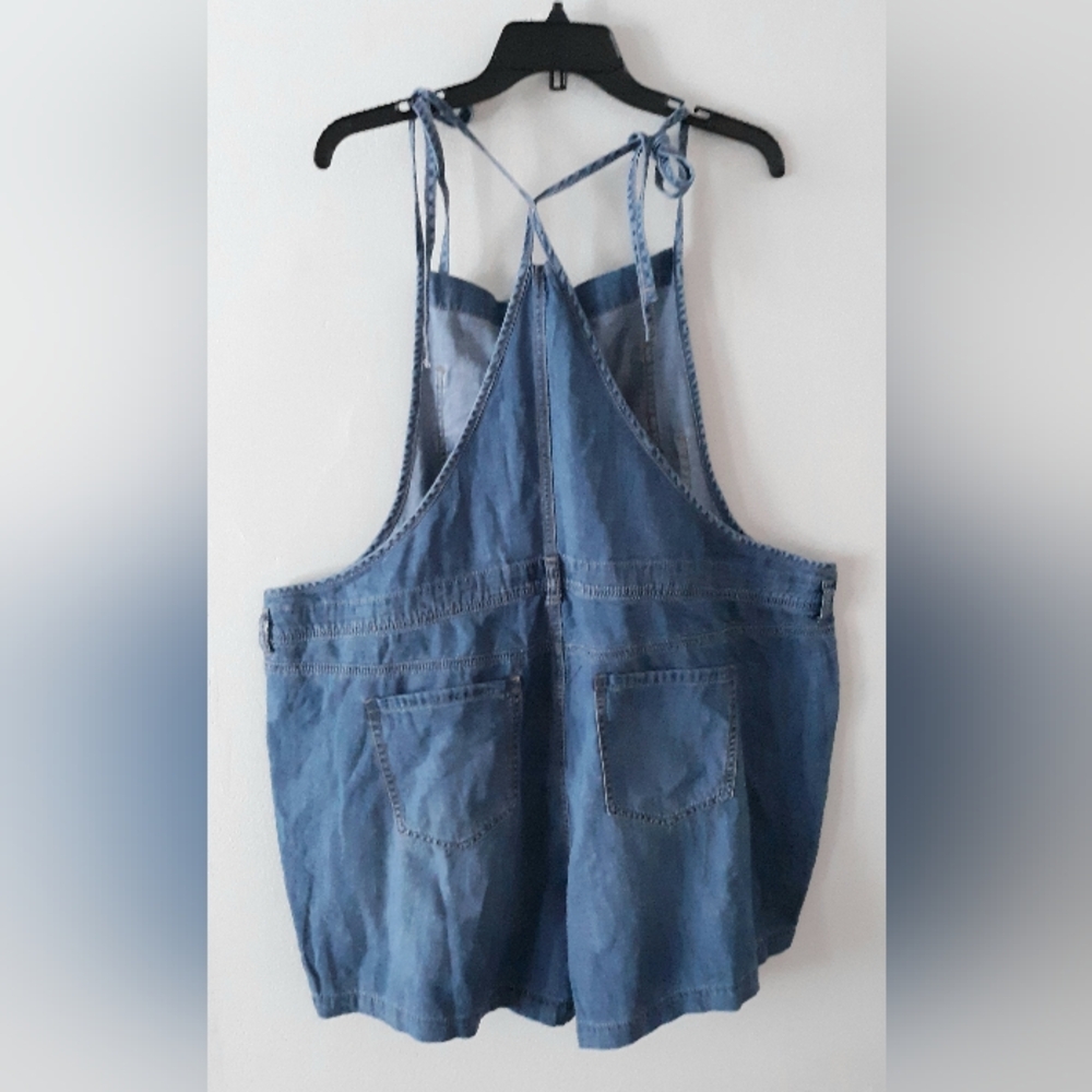 Torrid Denim Shortalls 20 - Picture 3 of 4